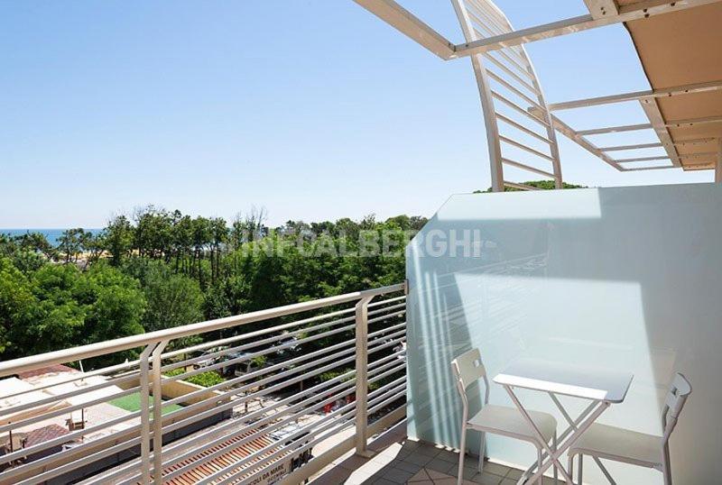 Amico Hotel 3*