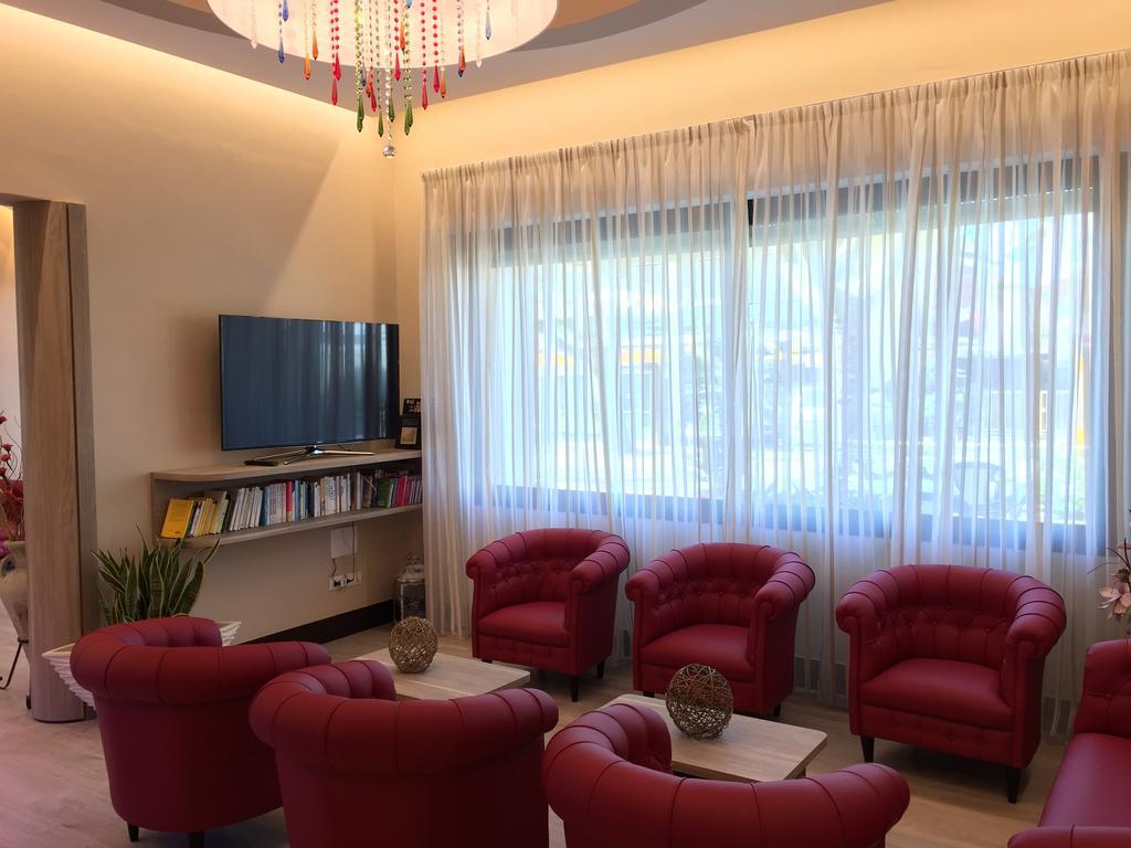 Amico Hotel